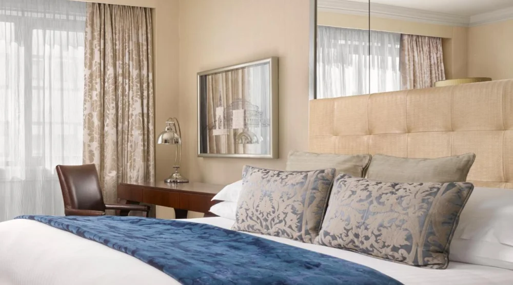 Cozy Room at Intercontinental London Park Lane