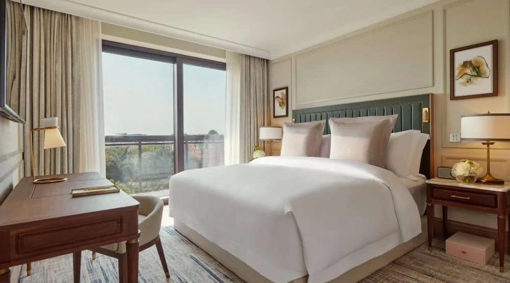 Deluxe Balcony Garden Suite at Jumeirah Carlton Tower