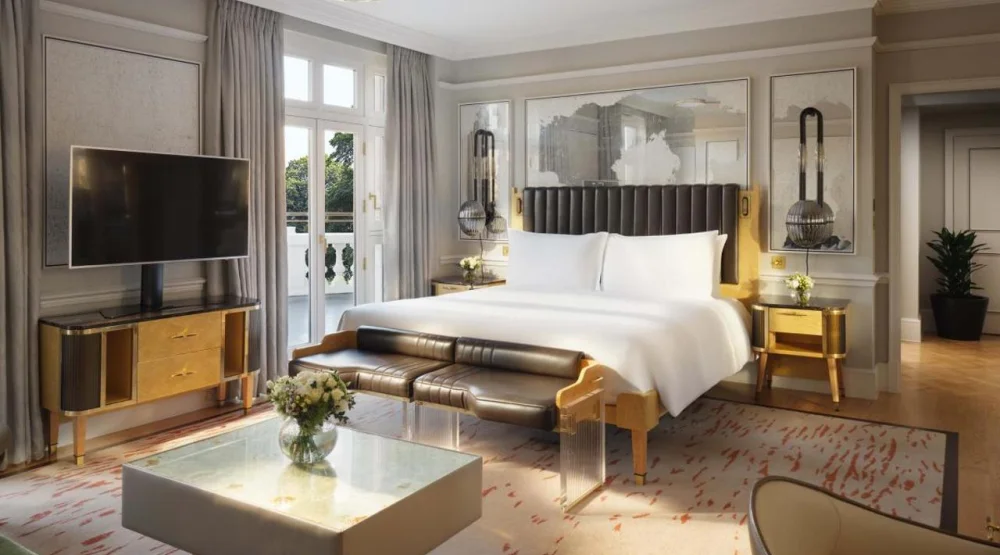 Hyde Park Junior Suite at Mandarin Oriental Hyde Park