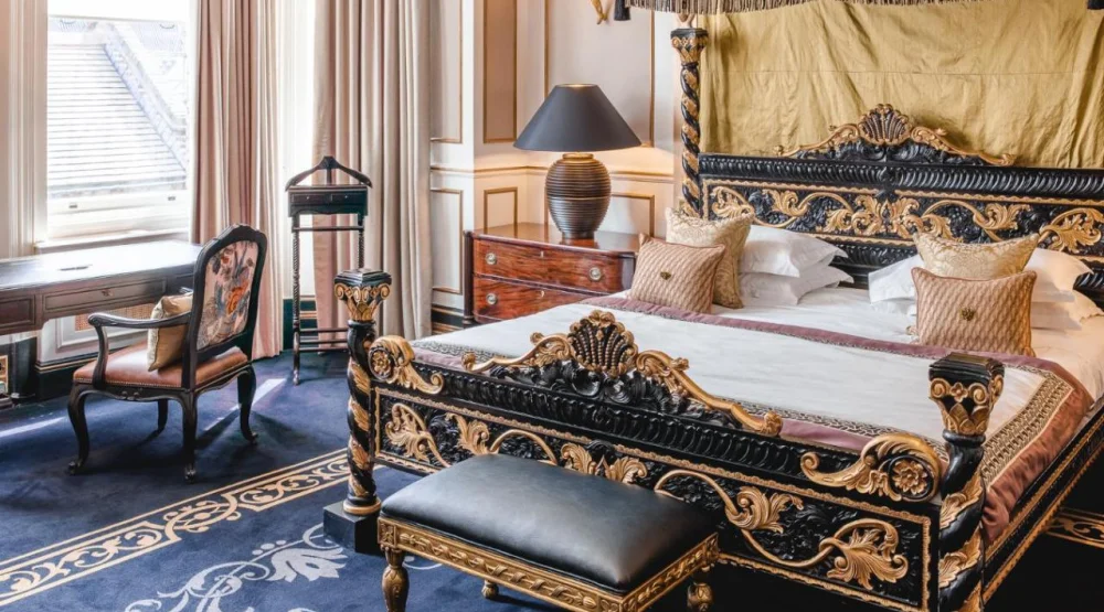 Sloane Suite at No. 11 Cadogan Gardens