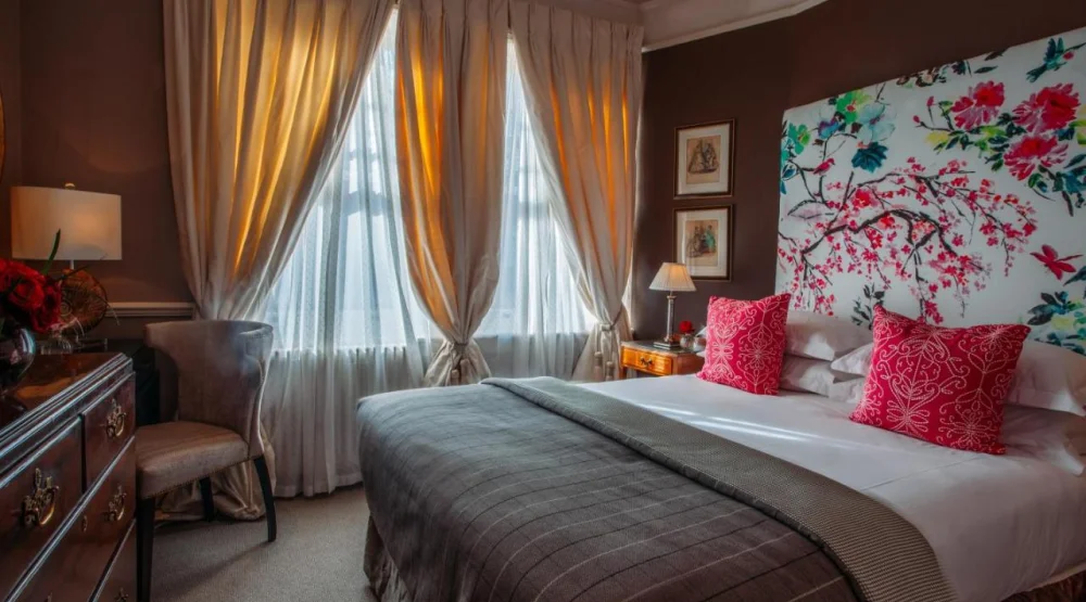 Petite Double Room at No. 11 Cadogan Gardens