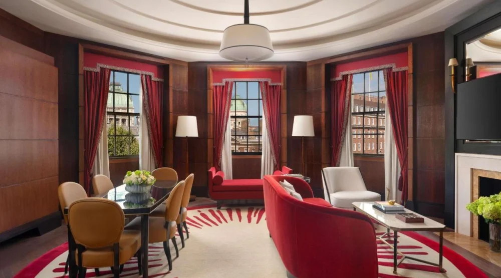 Corner Suite at Raffles London At The OWO