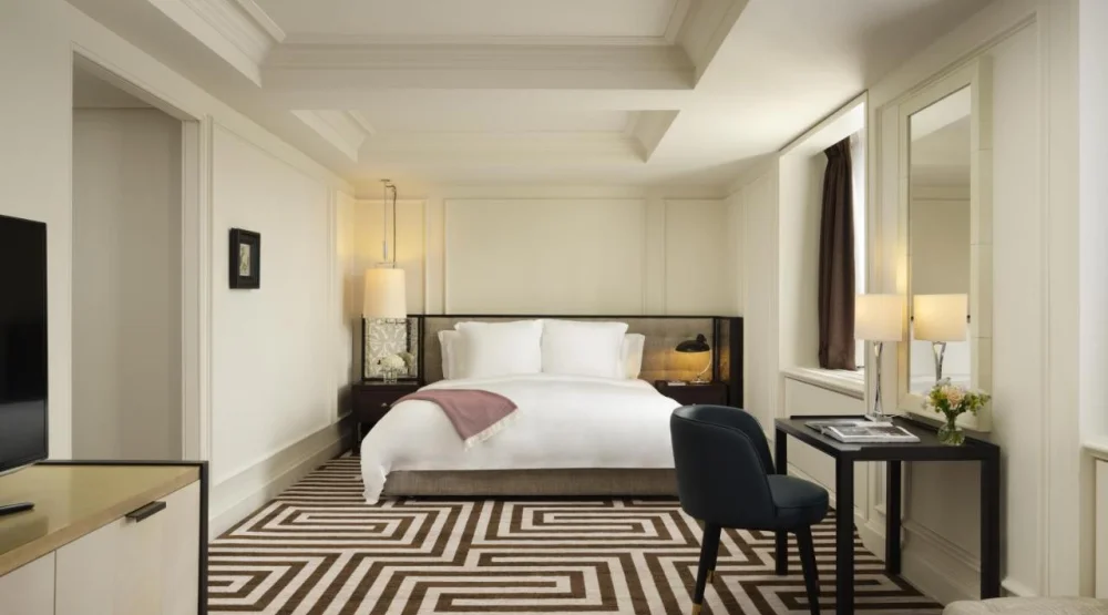 Junior Suite at Rosewood London