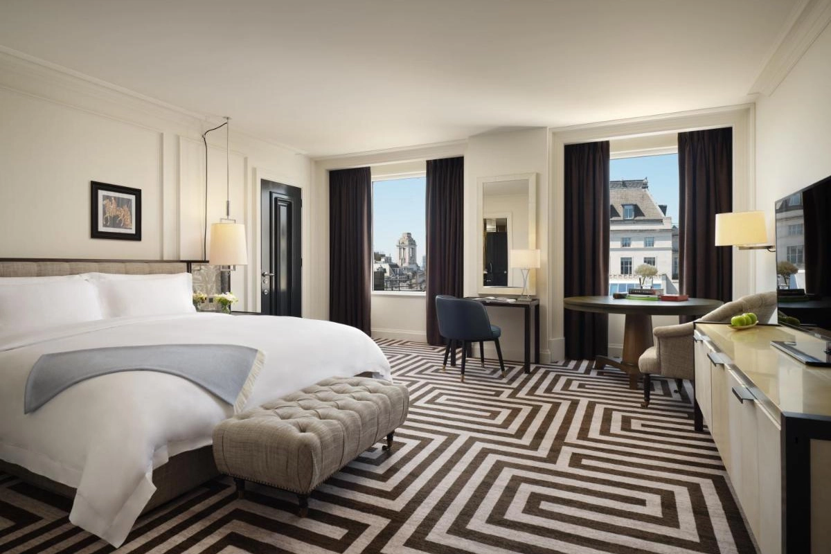 Rosewood London - Hotel Photo 1