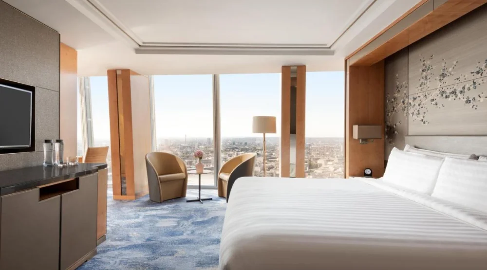 Premier King Room with City View at Shangri-La The Shard