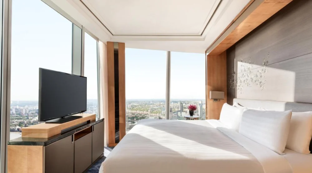 Iconic Shard Suite at Shangri-La The Shard