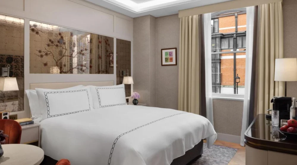 Deluxe King Room at The Biltmore Mayfair