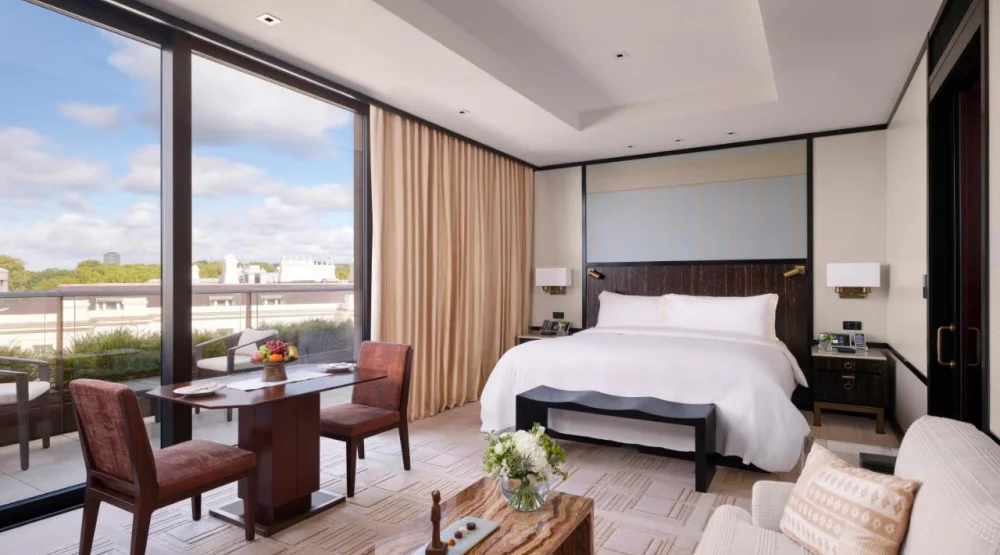 Grand Premier Terrace Room King at The Peninsula London