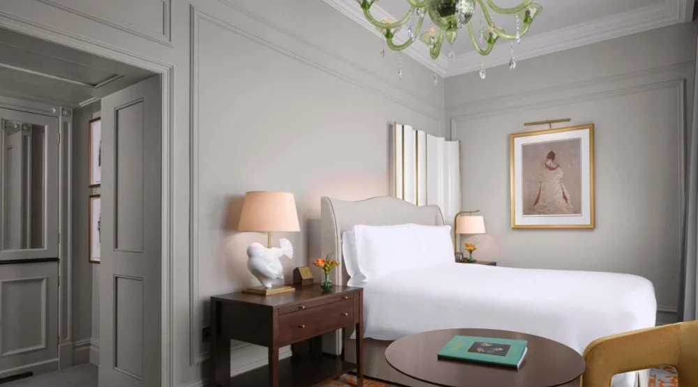 Superior Queen Room at The Savoy