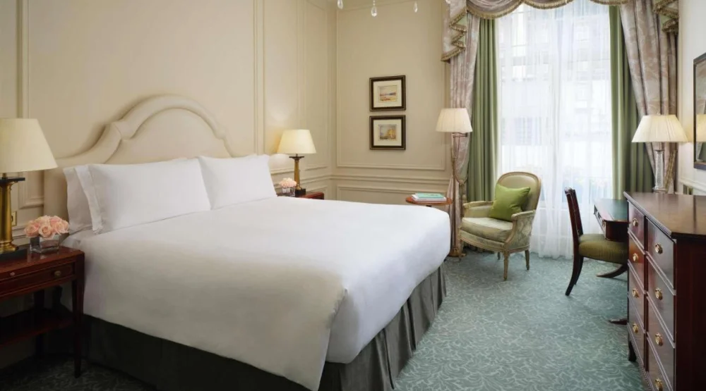 Heritage Deluxe King Room at The Savoy