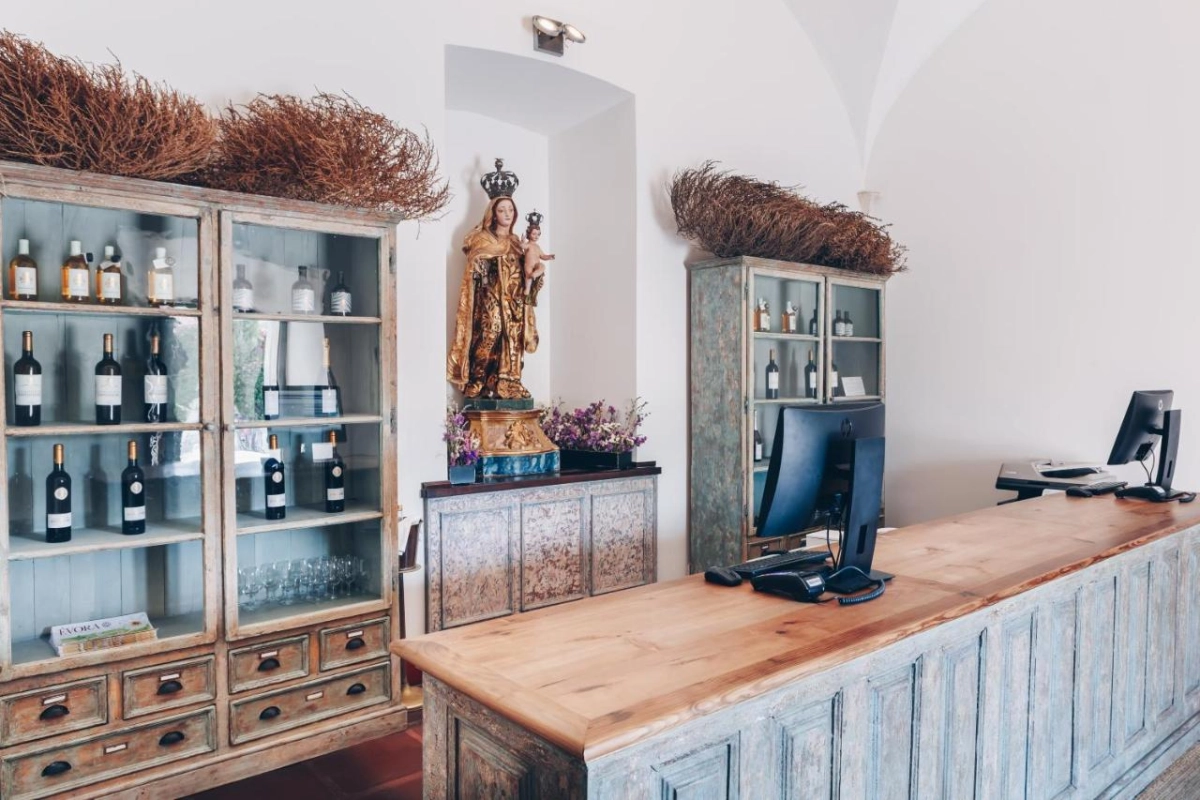 Convento Do Espinheiro & Spa Hotel - Hotel Photo 5