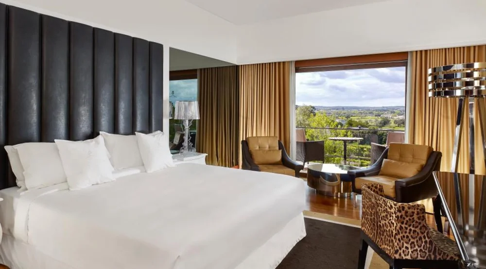 Design Room at Convento Do Espinheiro & Spa Hotel