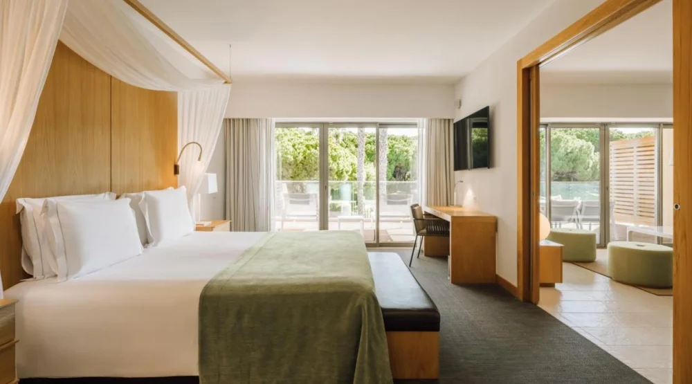 Suite Home – Pool View at Epic Sana Algarve