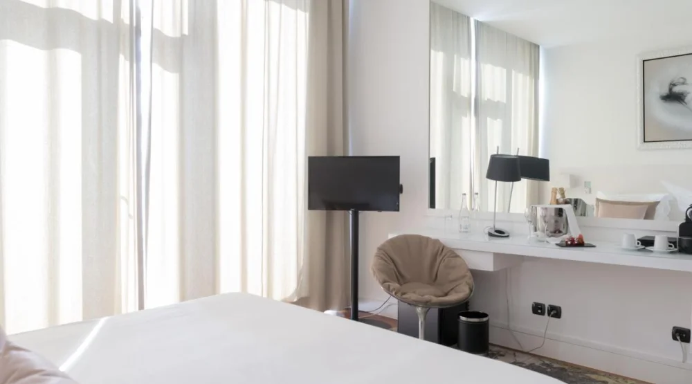 Deluxe Double Room at Farol Hotel