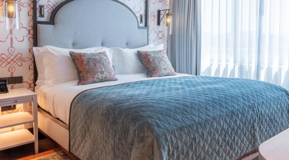 King Classic Historical Center View at Intercontinental Porto Palacio Das Cardosas