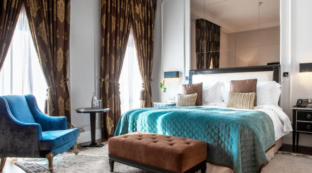 Classic King Room at Intercontinental Porto Palacio Das Cardosas