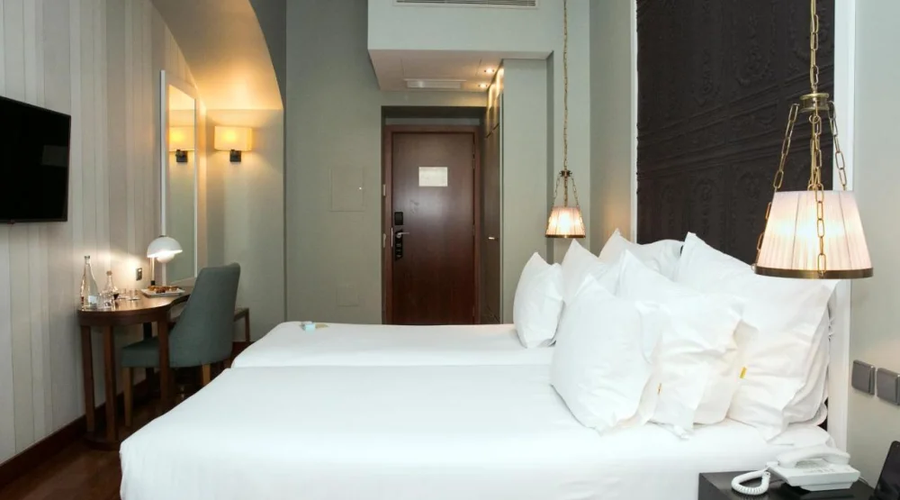 Superior Room with King Size Bed at Pousada De Lisboa Praca Do Comercio