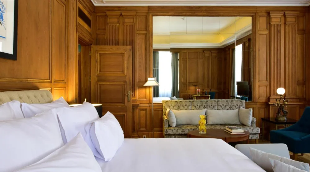 Suite Áurea with King Size Bed at Pousada De Lisboa Praca Do Comercio