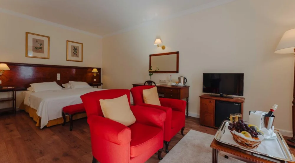 Deluxe Double Or Twin Room with Balcony and Garden View at Quinta Da Bela Vista