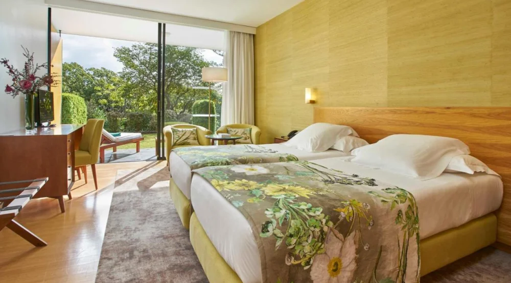 Twin Room with Garden View at Quinta Da Casa Branca