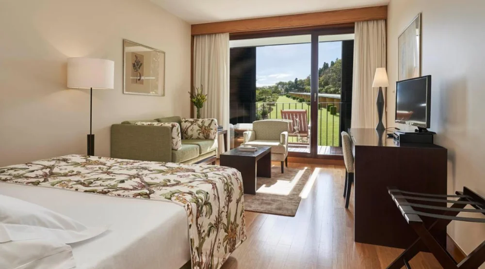 Premium Double Room with Garden View at Quinta Da Casa Branca