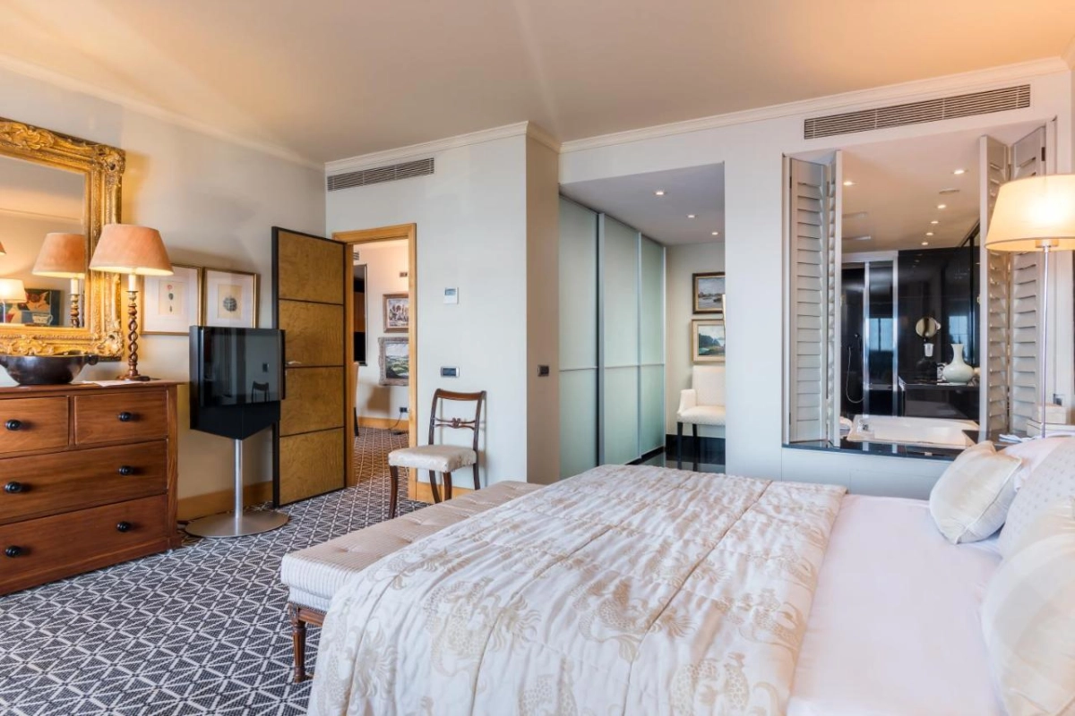 Royal Savoy Hotel - Hotel Photo 15