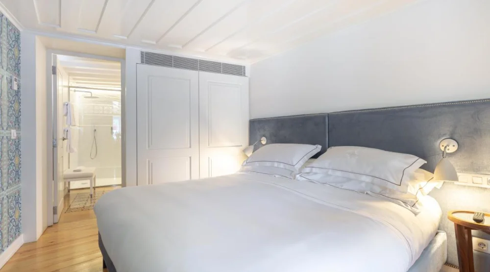 Small Double Room at Santiago De Alfama Boutique Hotel