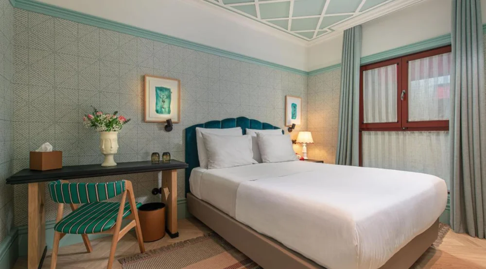 Cozy Double Room at The Editory Boulevard Aliados Hotel