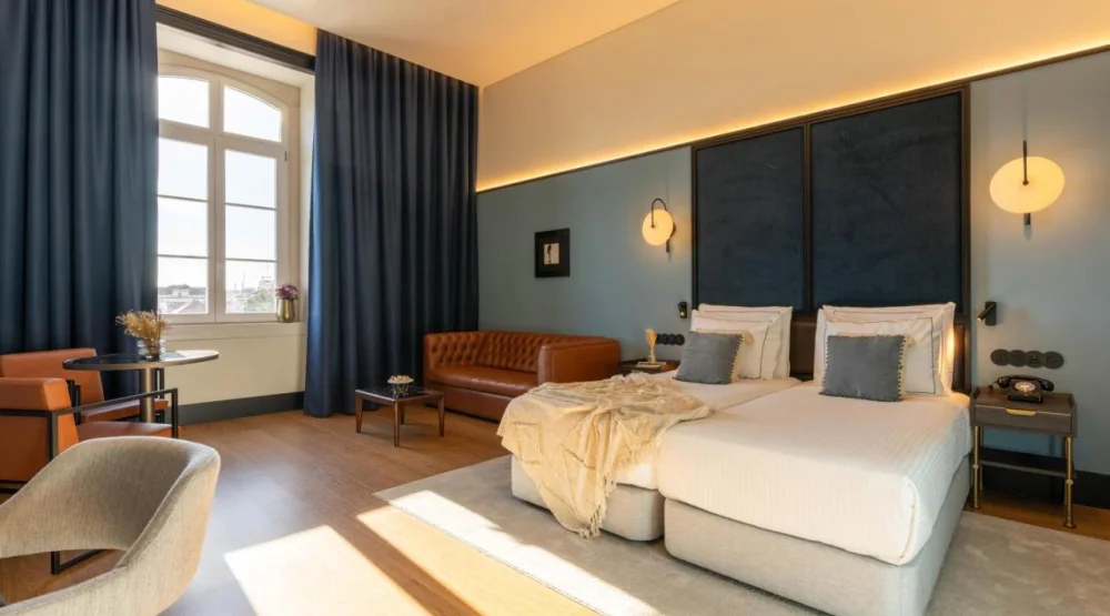 Suite with River View at The Editory Riverside Santa Apolonia