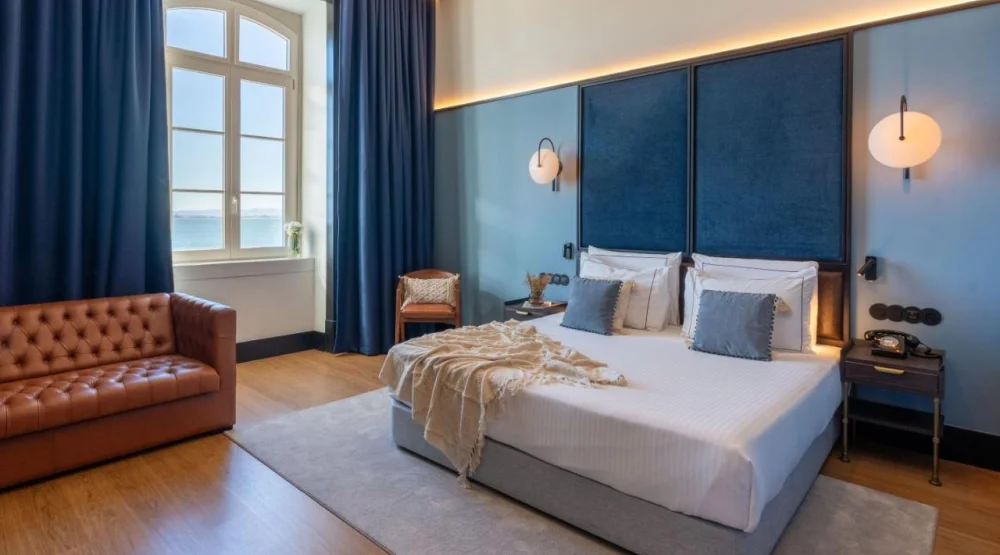 Junior Suite with River View at The Editory Riverside Santa Apolonia