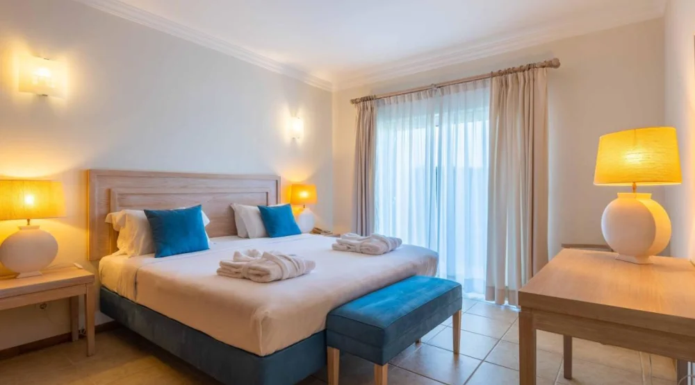 Two Bedroom Apartment with Pool View at Vale D'oliveiras Quinta Resort & Spa
