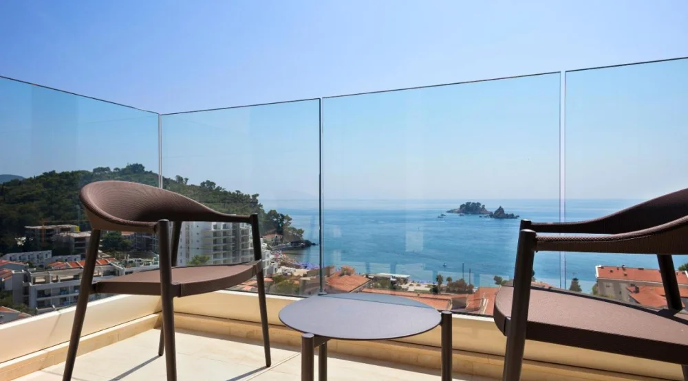 Junior Suite with Sea View at Hotel Ami Budva Petrovac