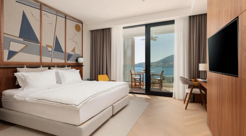 Comfort Double Room with Balcony and Sea View at Dukley Hotel & Resort