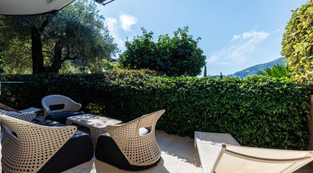 One Bedroom Apartment with Garden View at Dukley Hotel & Resort