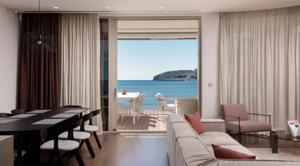 Three Bedroom Apartment with Sea View at Dukley Hotel & Resort