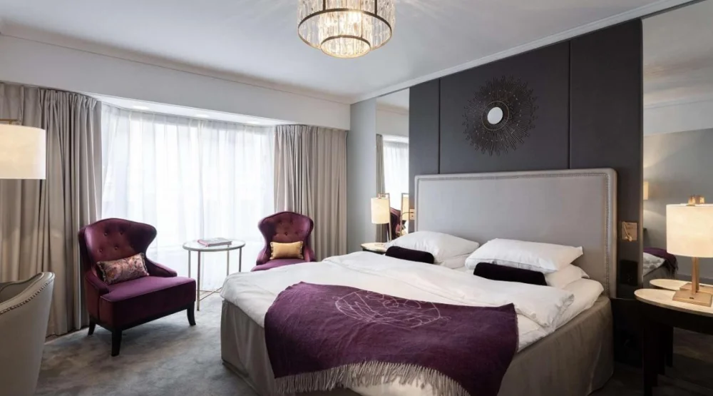 Superior King with View at Grand Hotel Oslo
