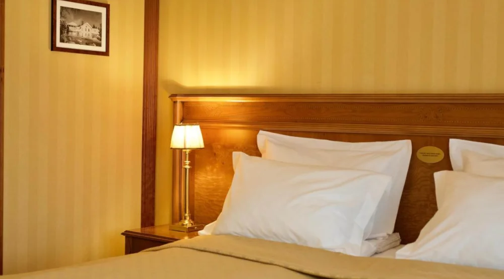 Deluxe Suite at Losby Gods Manor