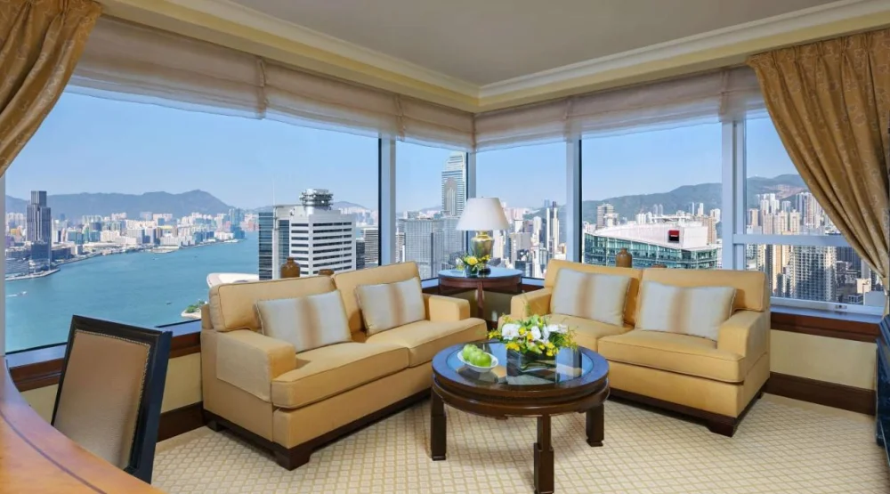 Executive King Suite at Conrad Hong Kong