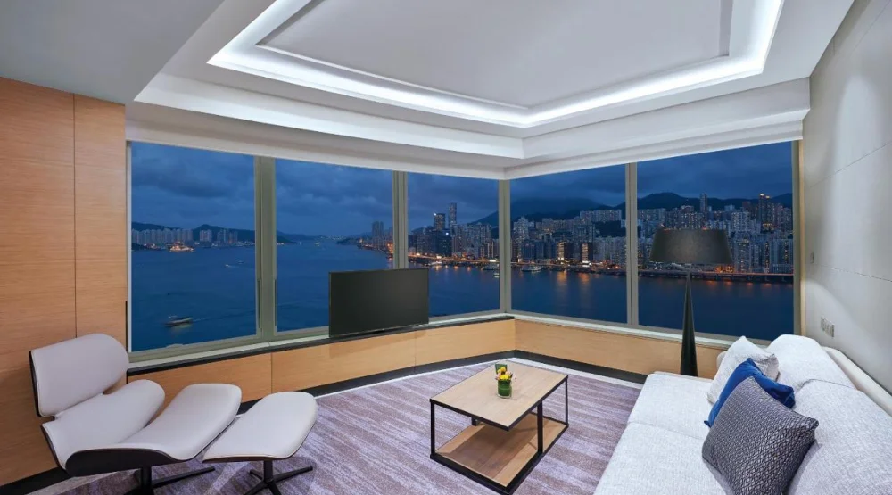 Tower Premium Harbourview Suite at Harbour Grand Kowloon