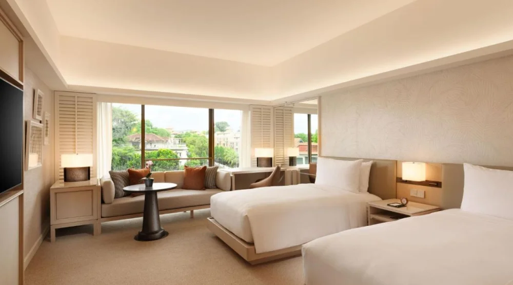 Deluxe Twin Room at Conrad Singapore Orchard