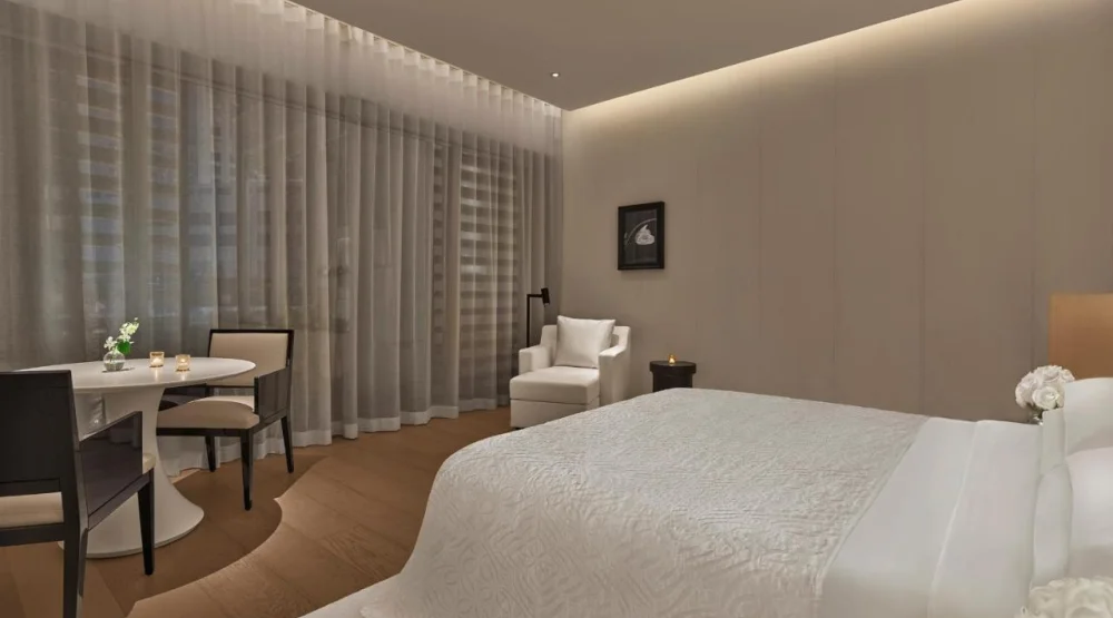 Garden King, Guest Room, One King, Garden View at The Singapore EDITION