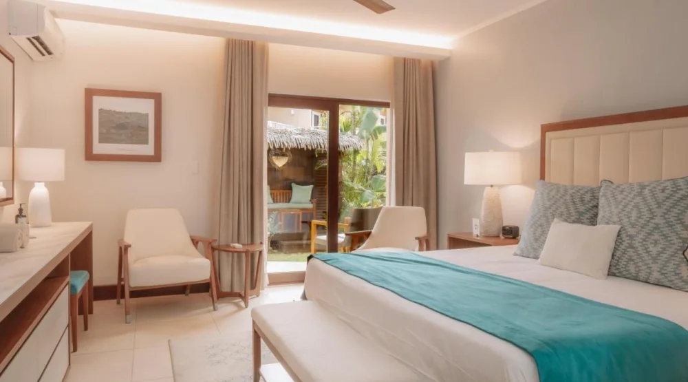 Deluxe Double Room with Garden View at Manchebo Beach Resort