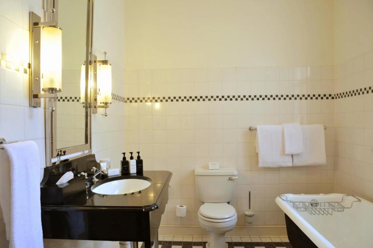 The Victoria Falls Hotel - Hotel Photo 4