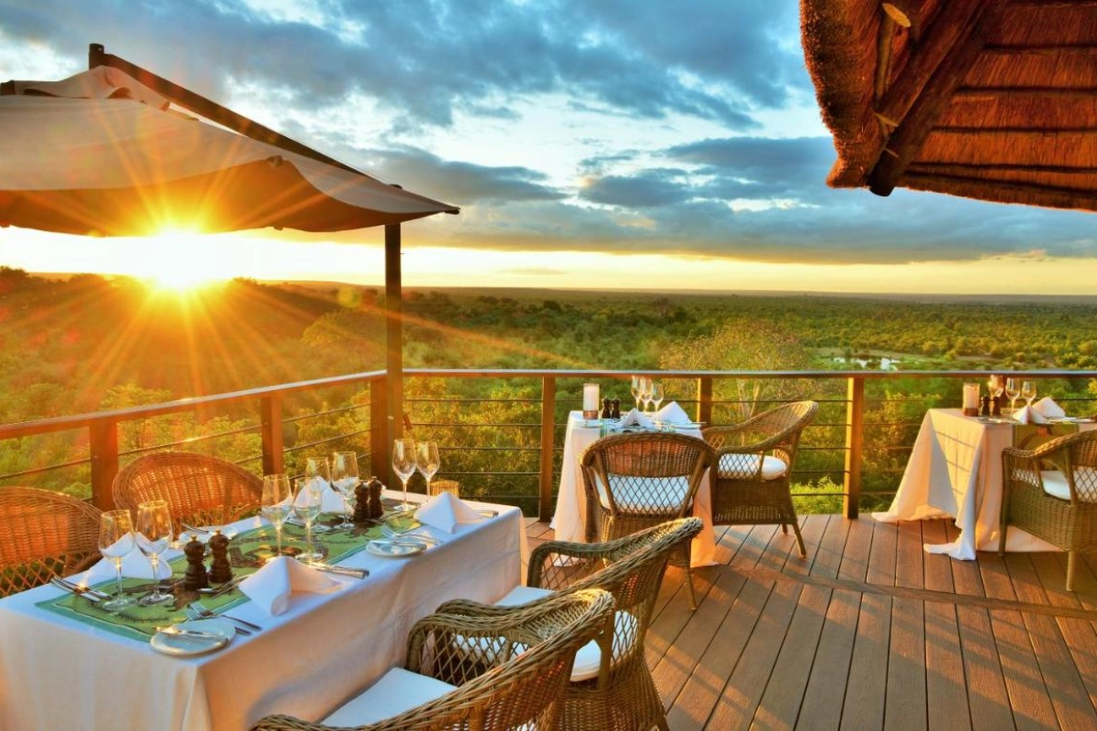Victoria Falls Safari Club - Hotel Photo 2