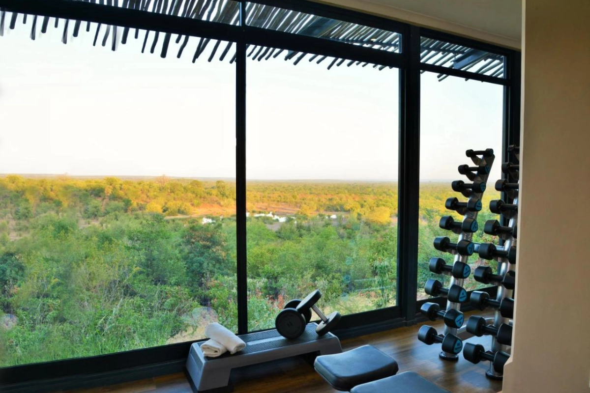 Victoria Falls Safari Lodge - Hotel Photo 2