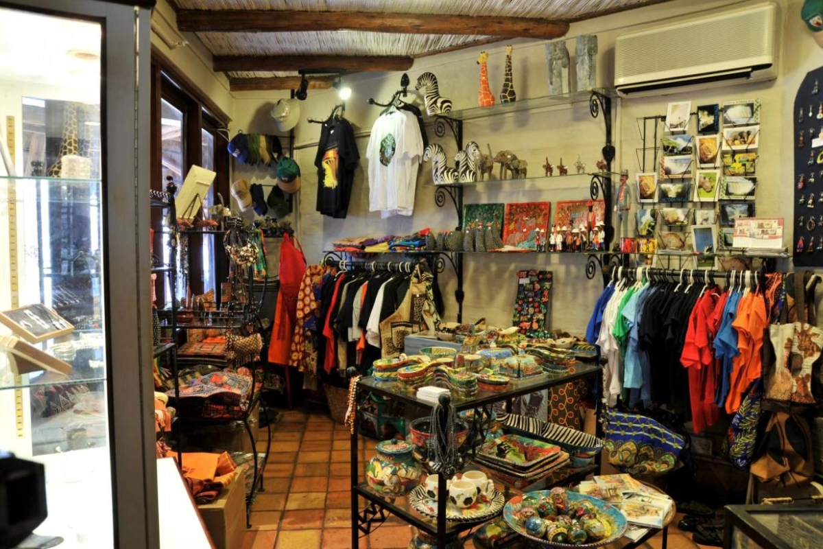 Victoria Falls Safari Lodge - Hotel Photo 17