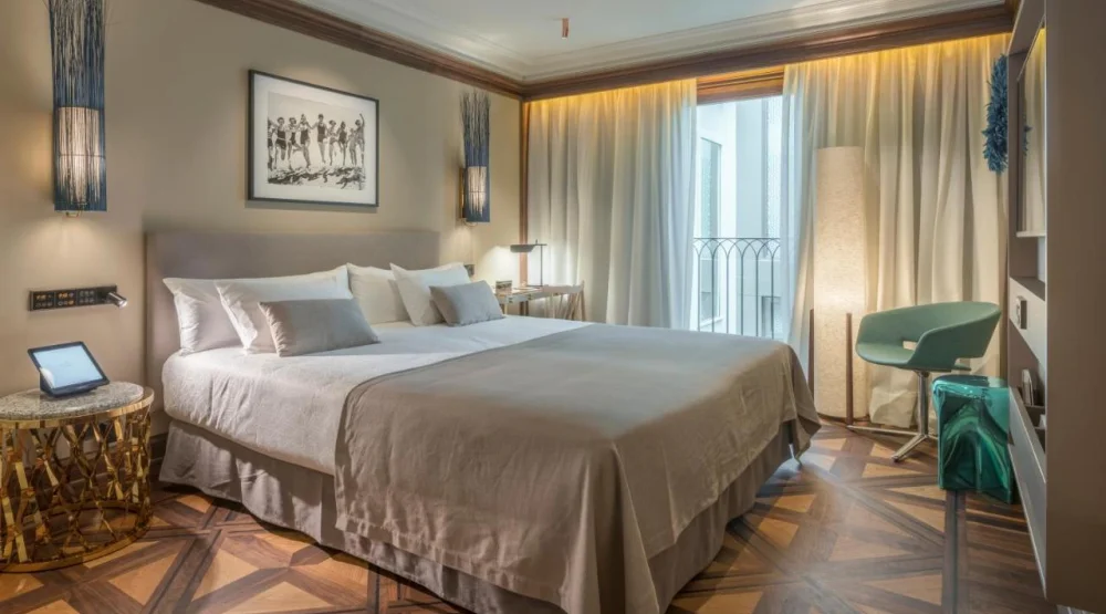 Double Room with Patio View at El Llorenc Parc de la Mar