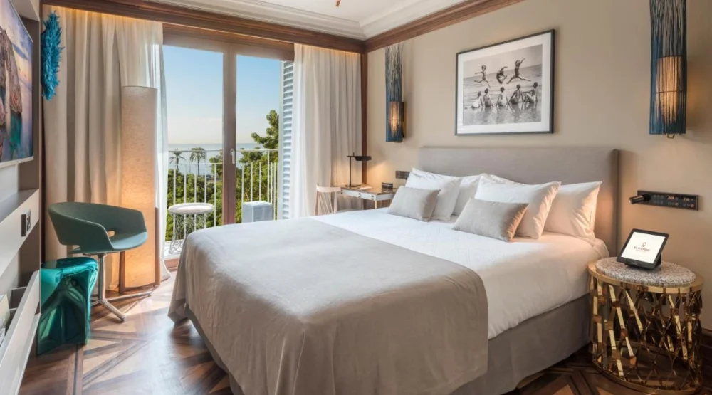 Signature Double Room with Side Sea View at El Llorenc Parc de la Mar