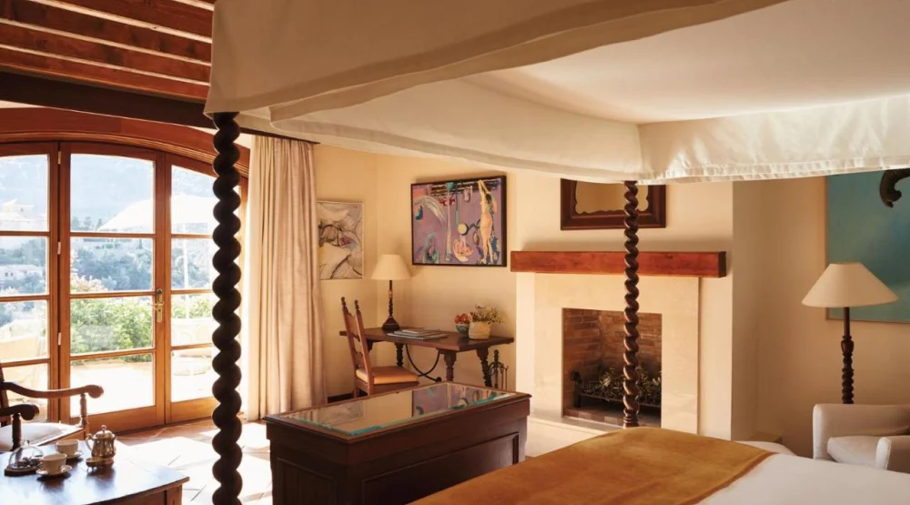 Deluxe Junior Suite at La Residencia, A Belmond Hotel