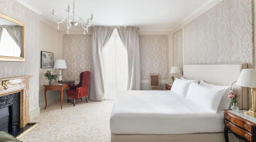 Classic Double Room at El Palace Barcelona